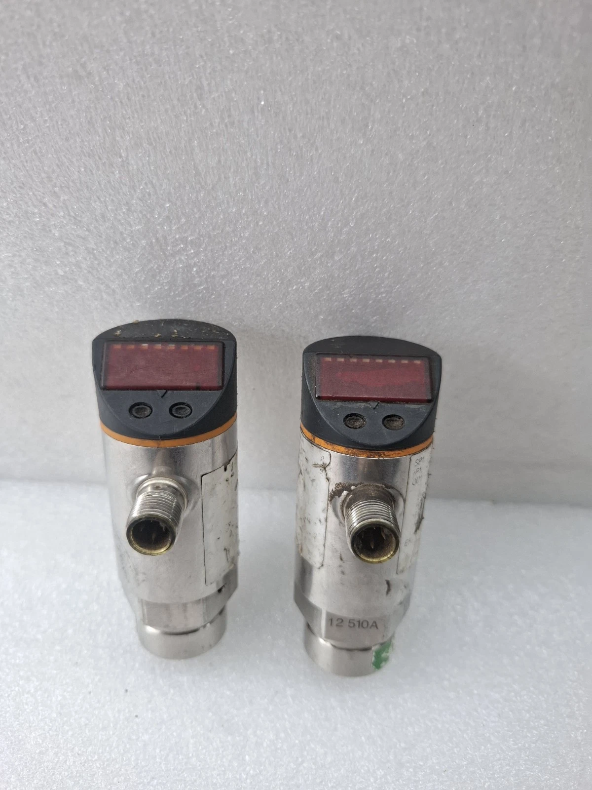 LOT OF 2 PCS IFM SENSOR